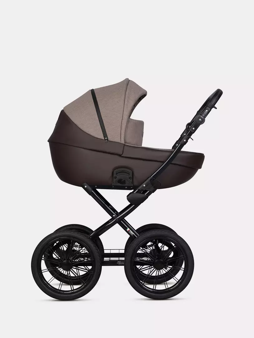 Коричневый