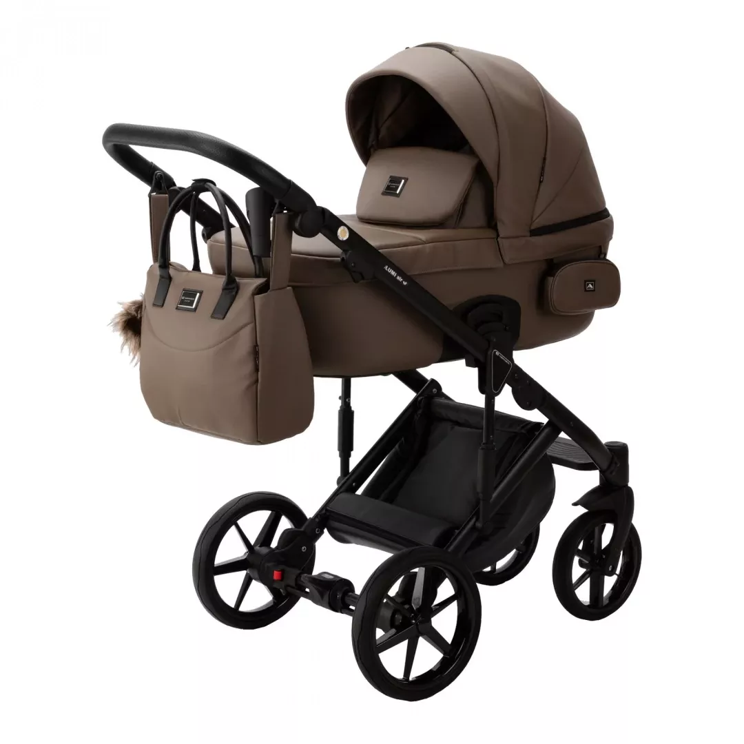 Коричневый