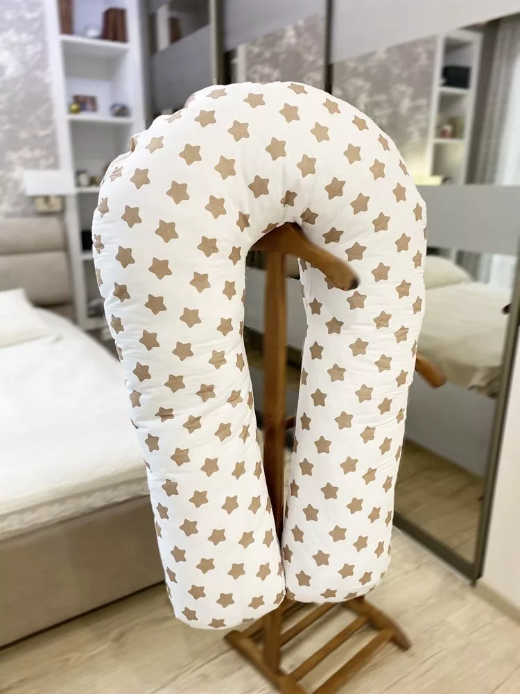 Коричневый